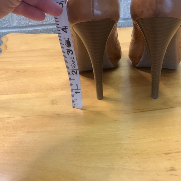 Andrew Geller “Knot” Woven Leather Platform Stacked heels Women's size 7.5M EUC - Picture 5 of 11